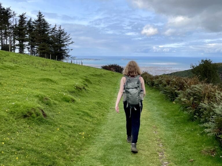 5 Important Things to Know Before Moving to the UK with Teens