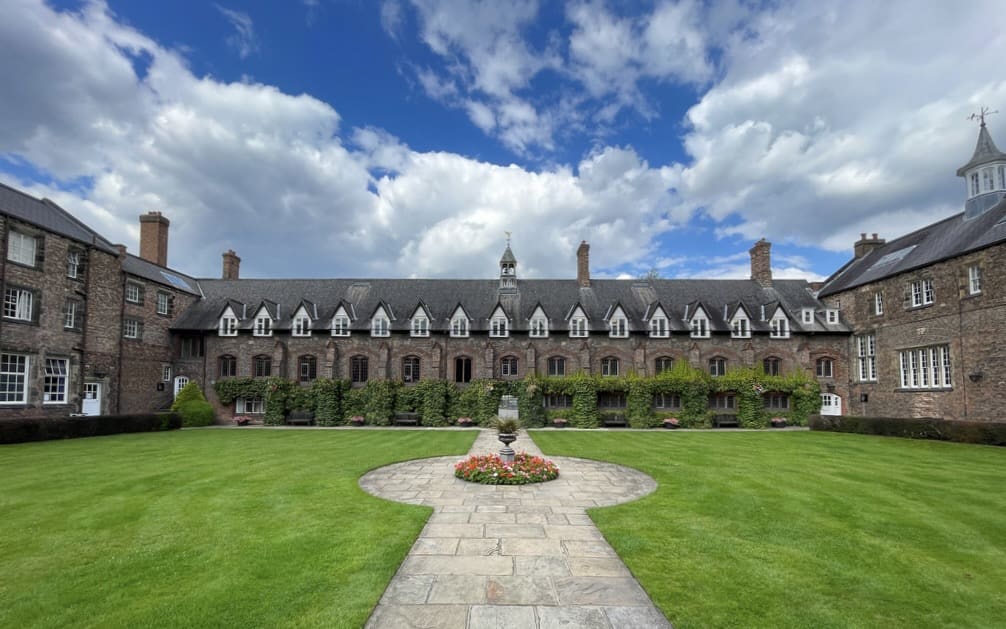 Transitioning Kids into British Schools